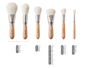 High quality Makeup brush "FUTUR" 13 brushes set Made in Japan